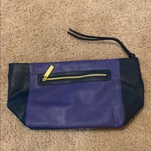 Estée Lauder cosmetic bag